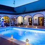 Вилла La Roca Rara - 8 Bedroom Нерха