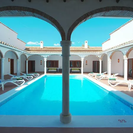Villa La Roca Rara - 8 Bedroom Nerja