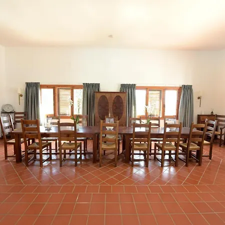 别墅 La Roca Rara - 8 Bedroom 内尔哈