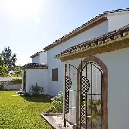 La Roca Rara - 8 Bedroom 别墅 内尔哈