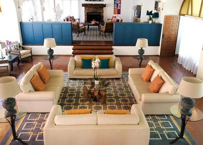 La Roca Rara - 8 Bedroom *