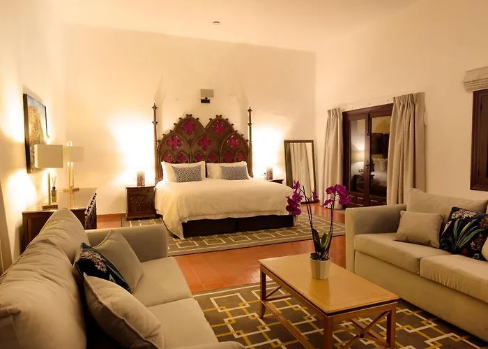 La Roca Rara - 8 Bedroom *