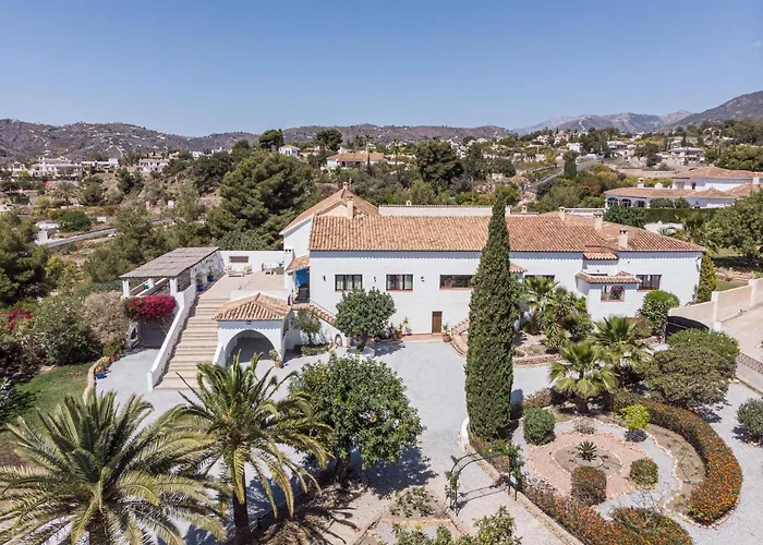 La Roca Rara - 8 Bedroom *