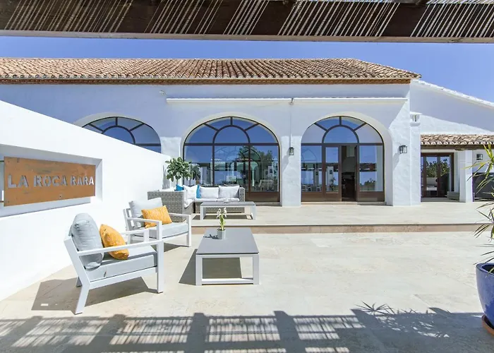 La Roca Rara - 8 Bedroom Вилла *
