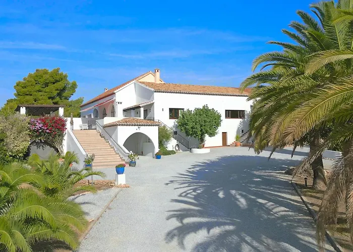 Villa La Roca Rara - 8 Bedroom *