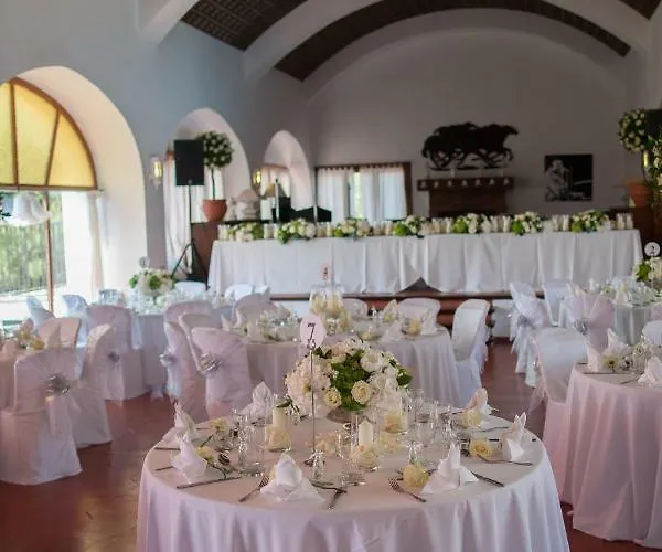 La Roca Rara - 8 Bedroom *