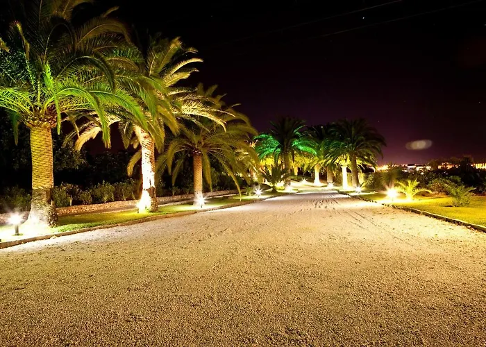 La Roca Rara - 8 Bedroom *